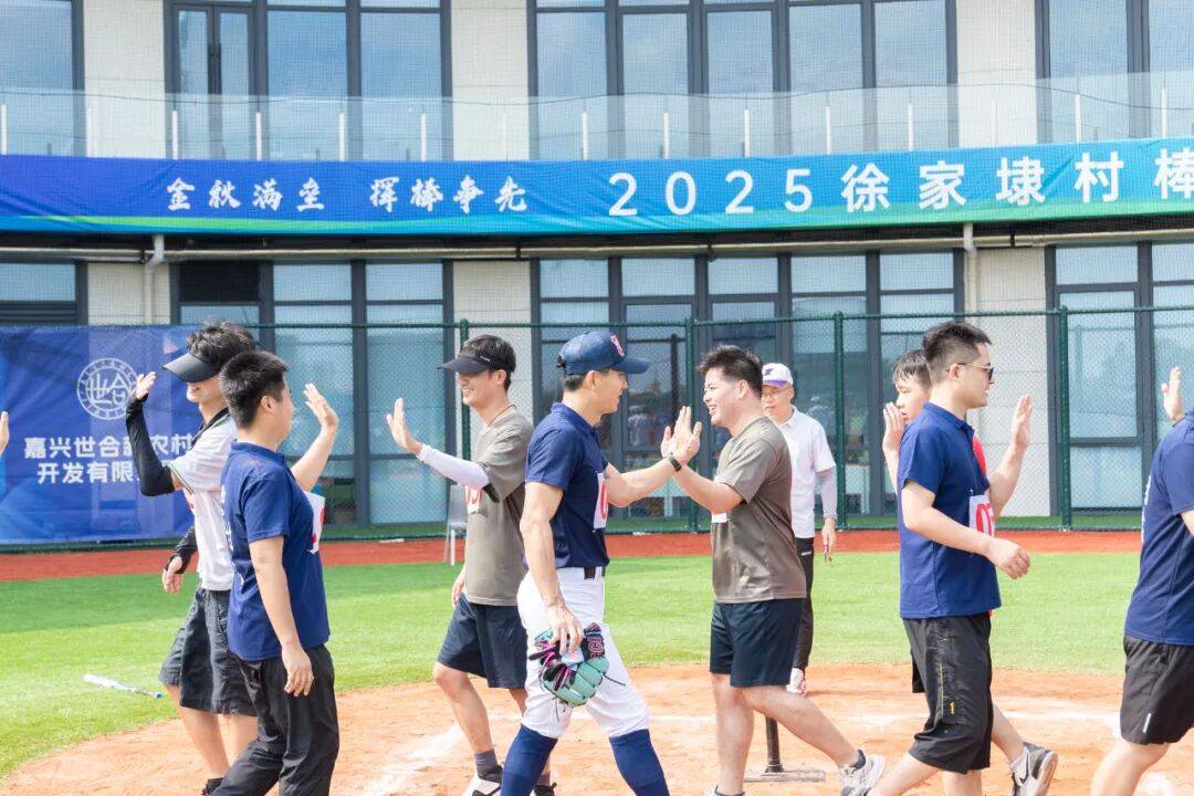 棒球场外新闻不断,话题热度爆表 棒球场外新闻不断,话题热度爆表