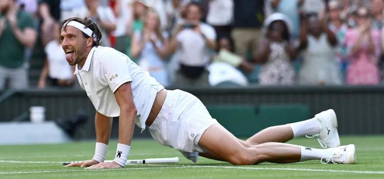 温网翻盘澳网，兹维列夫刷新纪录